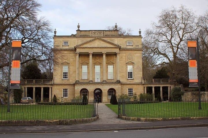 Bath Bridgeton Shoot Locations Walking Tour with an APP