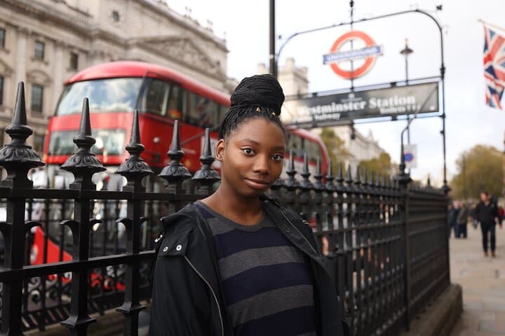 60-Minute Private Photoshoot Tour near Bigben and London Eye