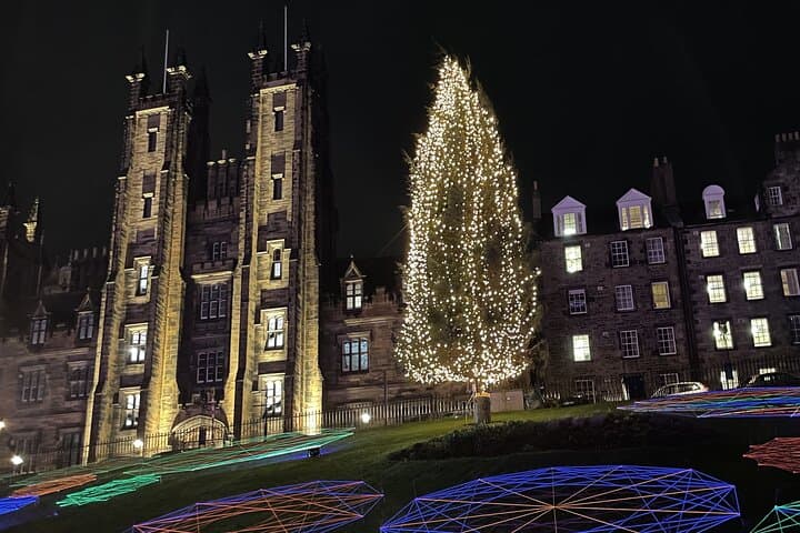 Edinburgh: Christmas Tour, Gingerbread Included