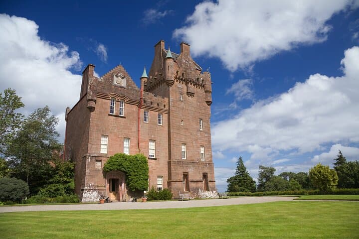 A Day on the Isle of Arran Including Admission from Glasgow