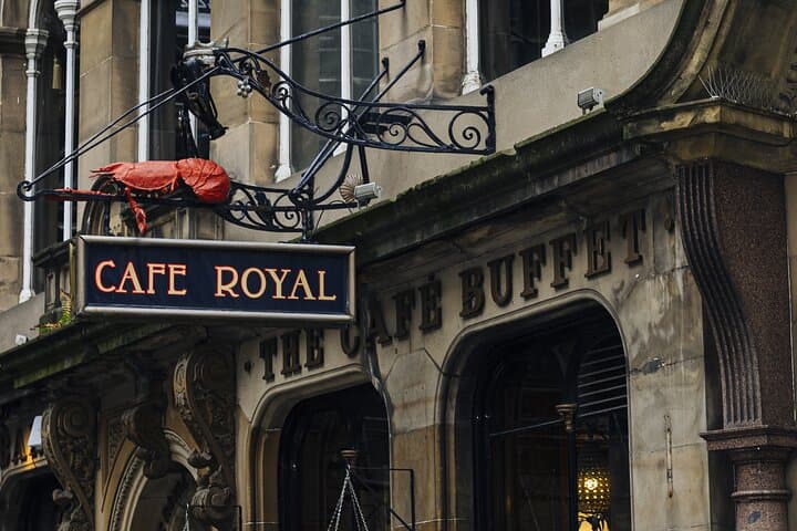 Pubs Tour: The history of Pubs and Drinking in Scotland.