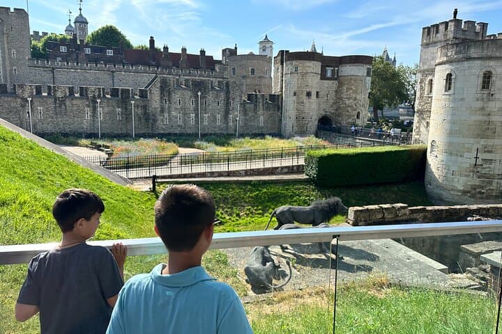 Fun and Educational Tower of London Tour for Kids and Families