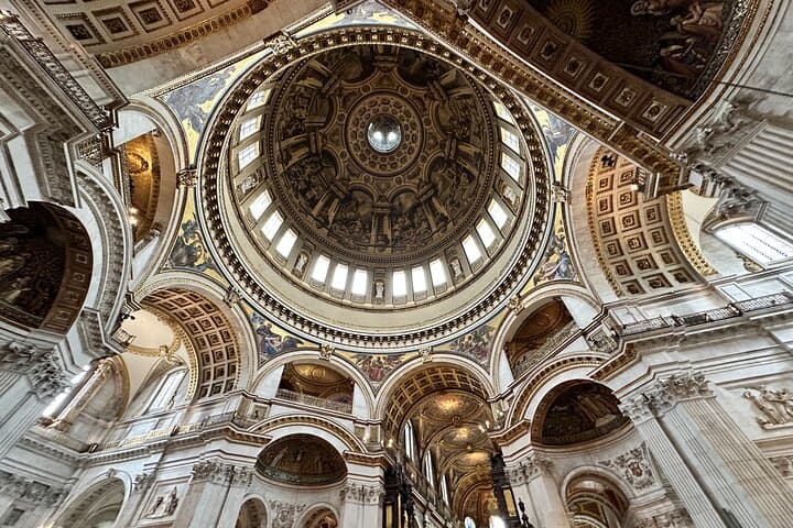 St Paul Cathedral City of London Private Tour Kids and Families