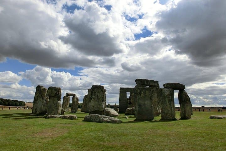 Stonehenge Tour from Southampton to London