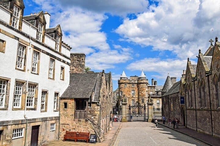 Journey through Roslin's Christmas: A 2-Hour Festive Private Tour