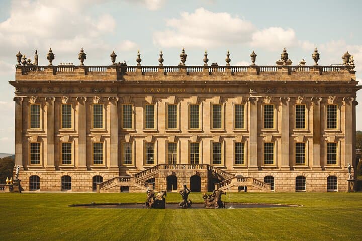 Chatsworth and Peak District Small-Group Tour from Manchester