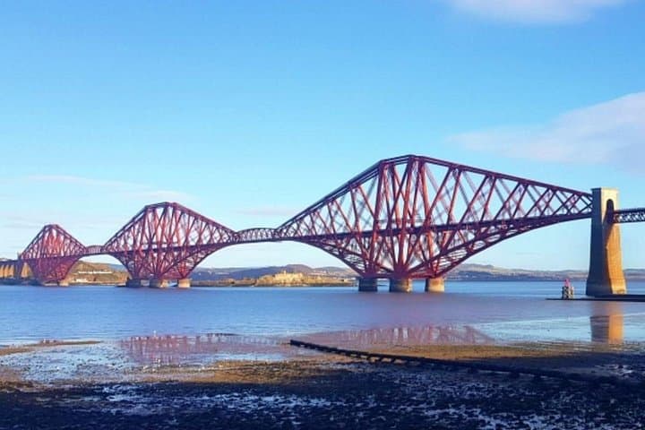Edinburgh Luxury Private Day Tour with a Scottish Local