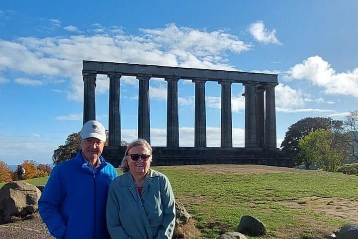 Glasgow: Privately Guided Day Tour of Edinburgh in Luxury Minivan