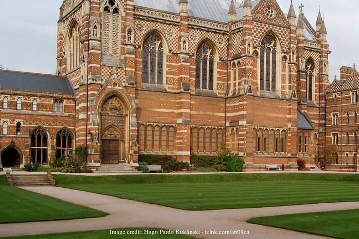 The Fantasy Worlds of Oxford: Private Tour including tickets