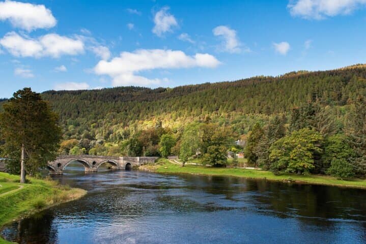 Glasgow: Highland Perthshire & Whisky Private Luxury Day Tour
