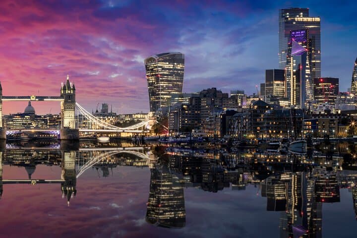 Private Guided Tour: Tower of London Including Tickets & Pickup
