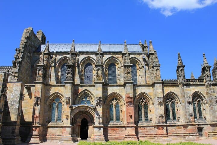 Rosslyn Chapel & Melrose: Private Day Trip from Edinburgh
