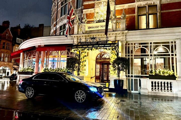 Chauffeur limo Services Heathrow Airport To/From anyLondon Hotel