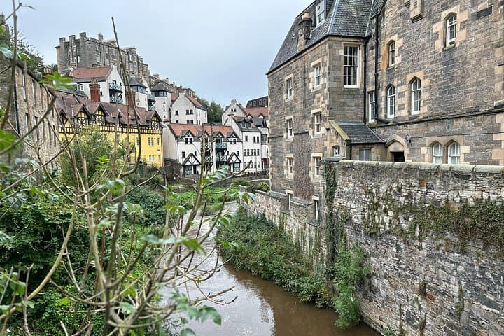 Essence of Edinburgh: Private Half Day Sightseeing Tour