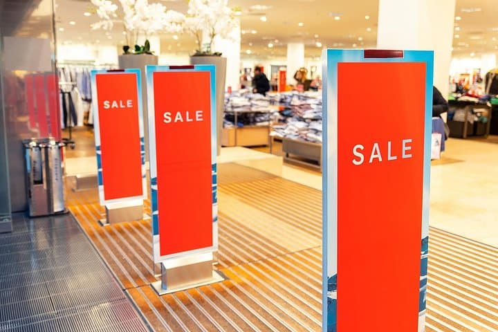 Private Shopping Tour from Belfast to The Boulevard - Banbridge