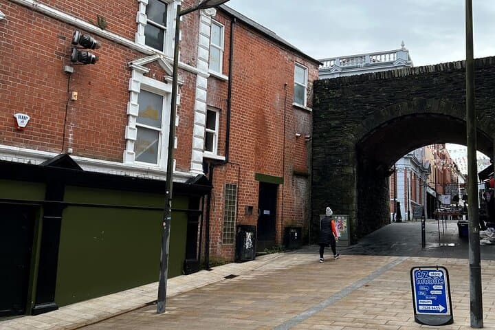 Derrie Danders: Unveiling Derry's Dark & Haunted Past Audio Tour