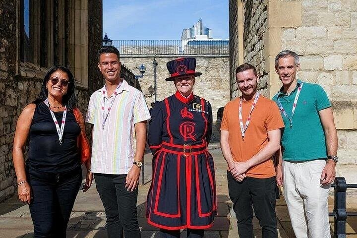 VIP Beefeaters Meet & Greet with Tower of London Guided Tour