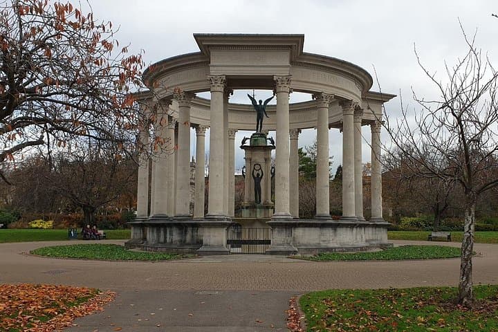War Memorial