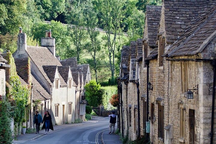 All Inclusive Full Day Private Tour in Oxford and Cotswold