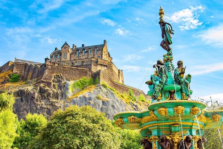 Royal Mile, Edinburgh Walking Tour with Audioguide