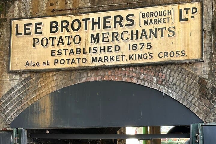 Private Traditional Borough Market Food Tour