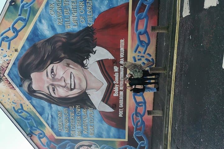 Falls road mural