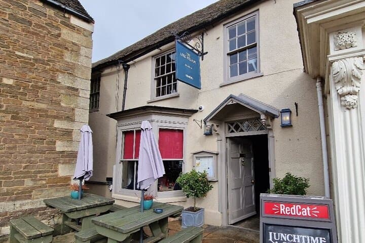 The Lord Nelson in the old market square, surprisingly big on the inside!