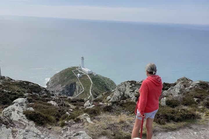 Private Mountain Hike Tour in Wild West Wales and South Stack