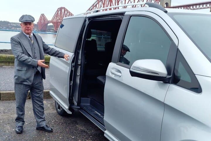 Loch Ness & Urquhart Castle Private Day Tour with Scottish Local