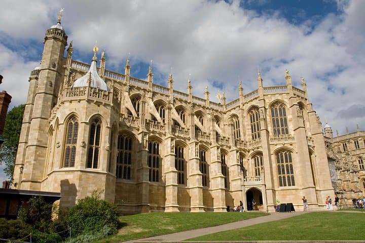 Private Tour Windsor Castle, Stonehenge and Bath from London