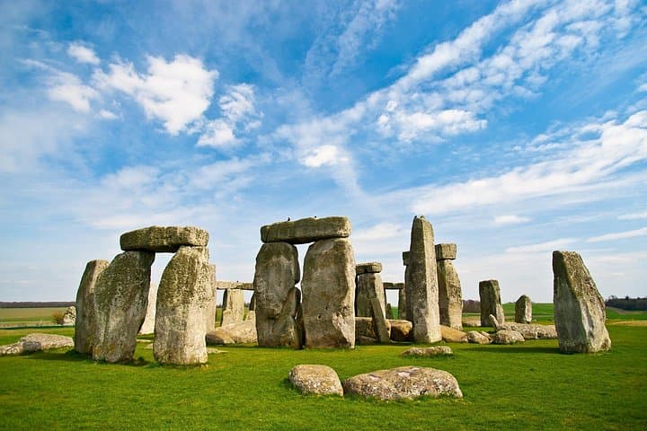 Private Tour Windsor Castle, Stonehenge and Bath from London