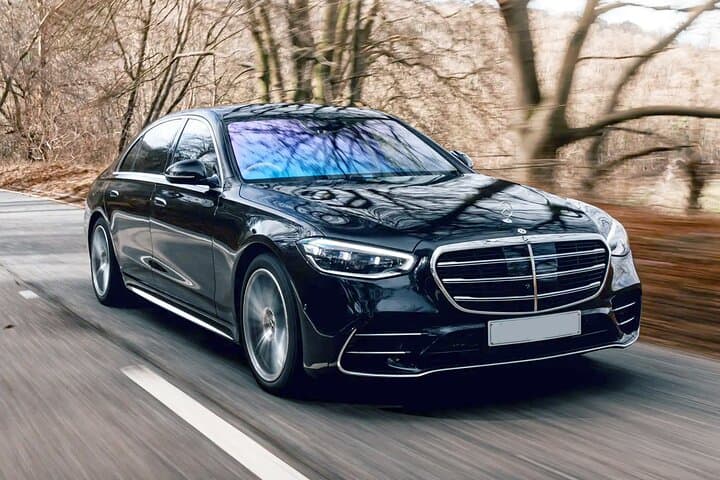 Airport Transfer: Airport BHX to Birmingham by Luxury Car