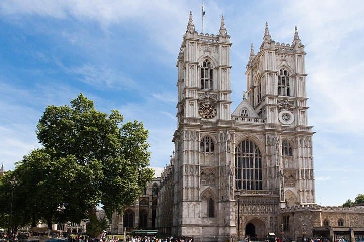 Westminster Abbey Reserved Entry, Big Ben & Buckingham Tour