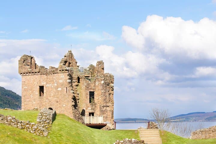 Full Day Private Tour in Northern Ireland from Belfast