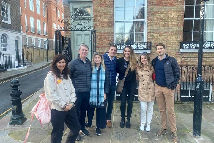 2 Hours History Walking Tour of The Secret Streets in Chelsea