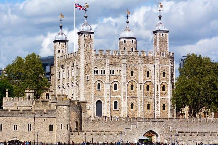 Tower of London Guided Tour, Crown Jewels, Tower Bridge
