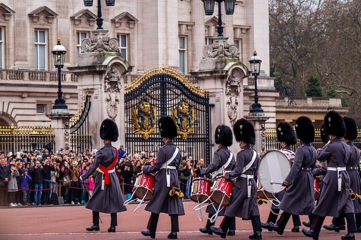Queen Elizabeth II and Royal Secrets Private Tour