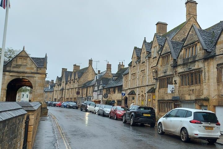 Even in the rain these Cotswolds villages look georgous!