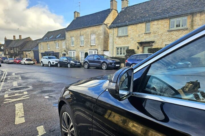 Blenheim Palace and Cotswold Private Tour with pass