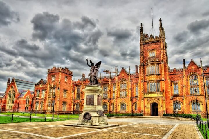 Half Day Private Tour Belfast City