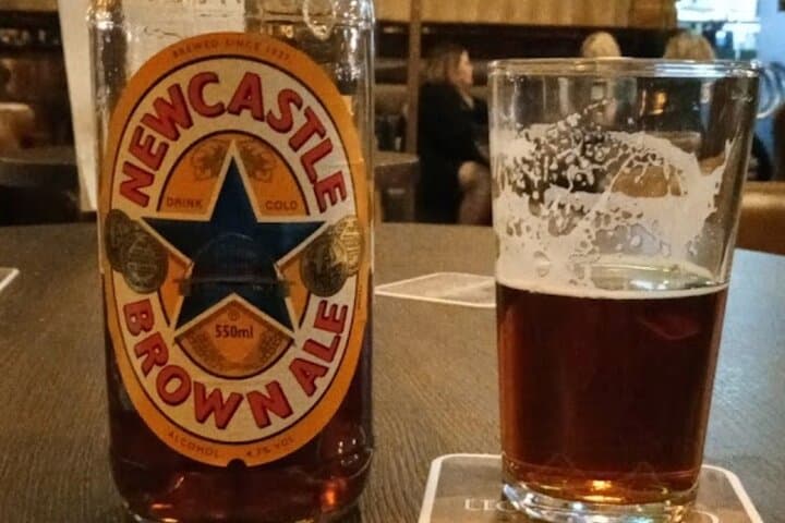 Can you do a pub tour on the Toon without one?