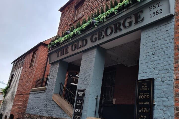 Visit the oldest pub in Newcastle