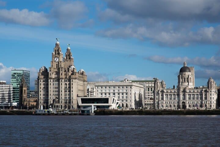 Private Romantic Heritage Tour of Historic Liverpool