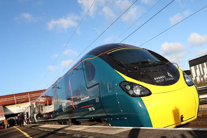 From London: North Wales, Snowdonia, Caernarfon Castle Rail Tour