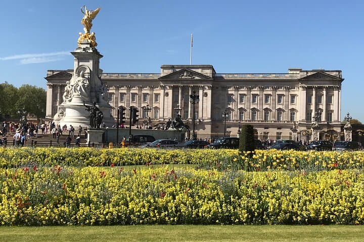 Buckingham Palace in all its splendour