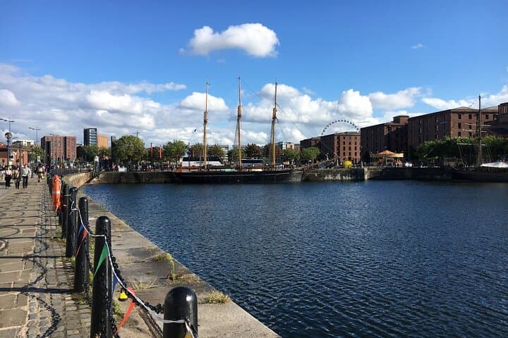 Private Family Cultural Tour of Historic Liverpool