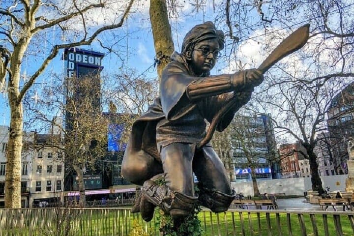 Harry Potter statue in Leicester Square