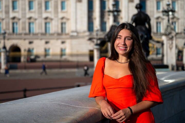 Private Photoshoot Outside The London Eye