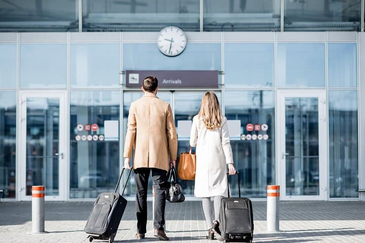 Airport transfers with cases