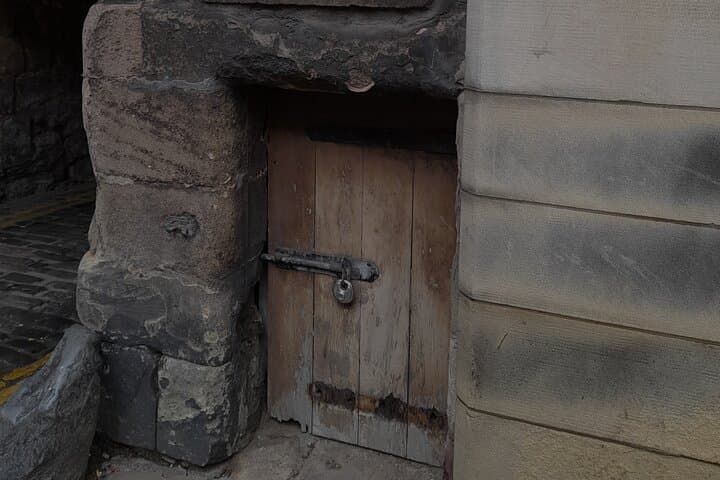 Private Dark History Tour: Eerie Edinburgh